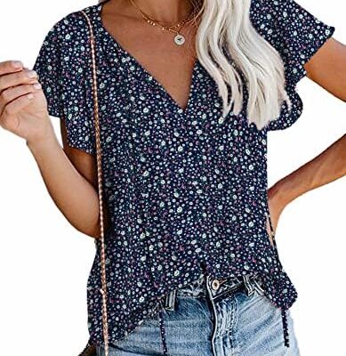 Woman wearing floral V-neck blouse and jeans.